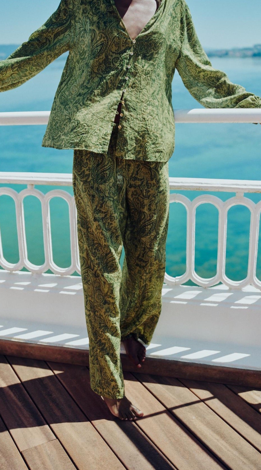 METALLIC THREAD PRINTED TROUSERS