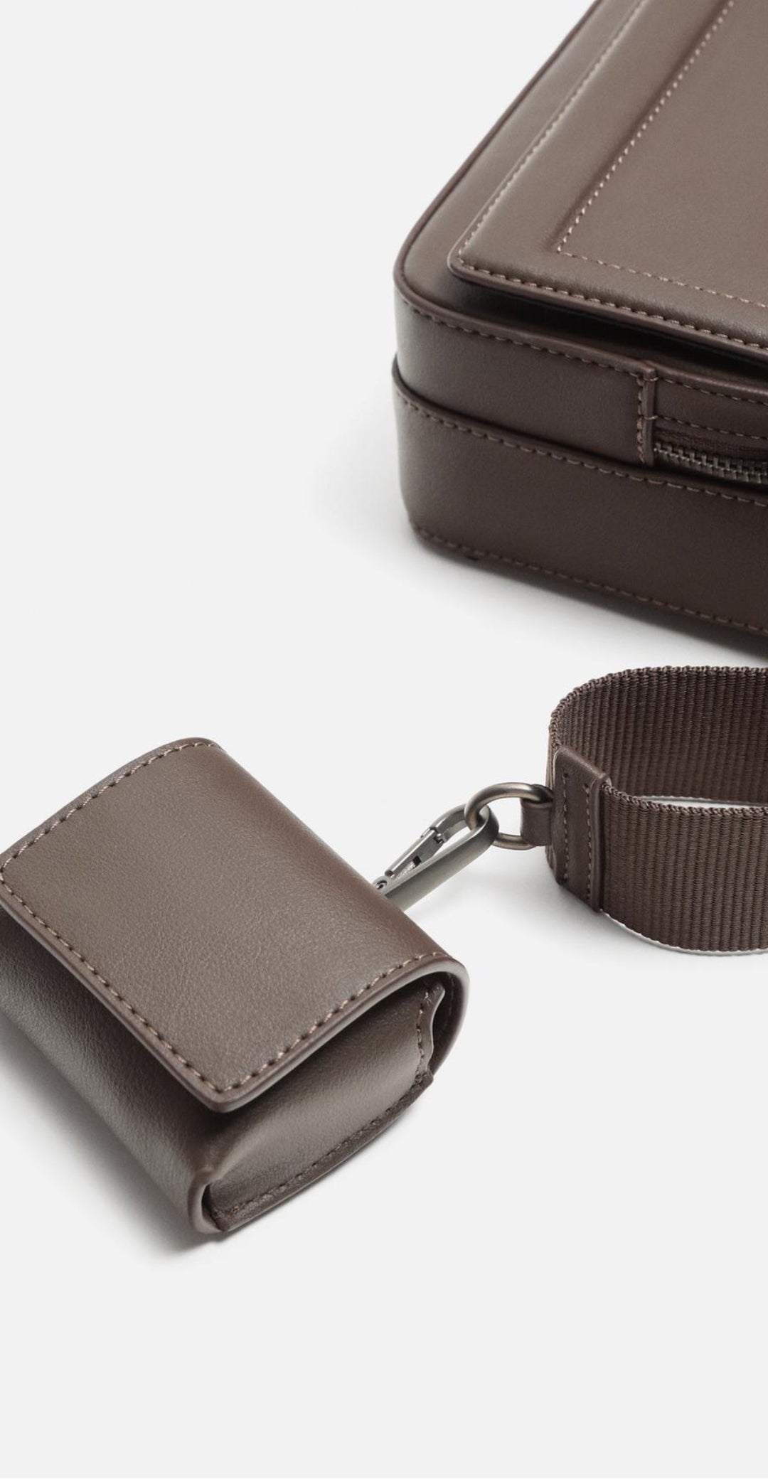 Crossbody bag with airpod purse