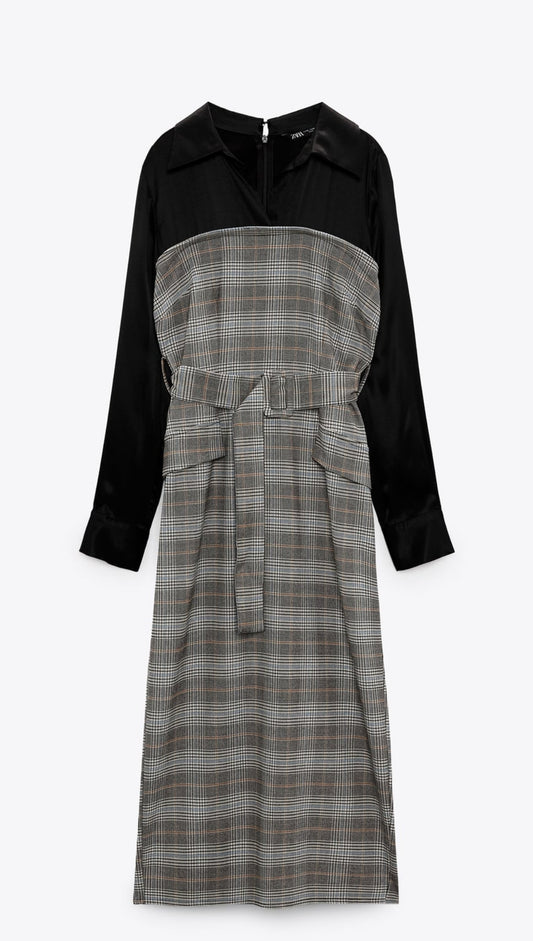 Contrasting fabric check dress