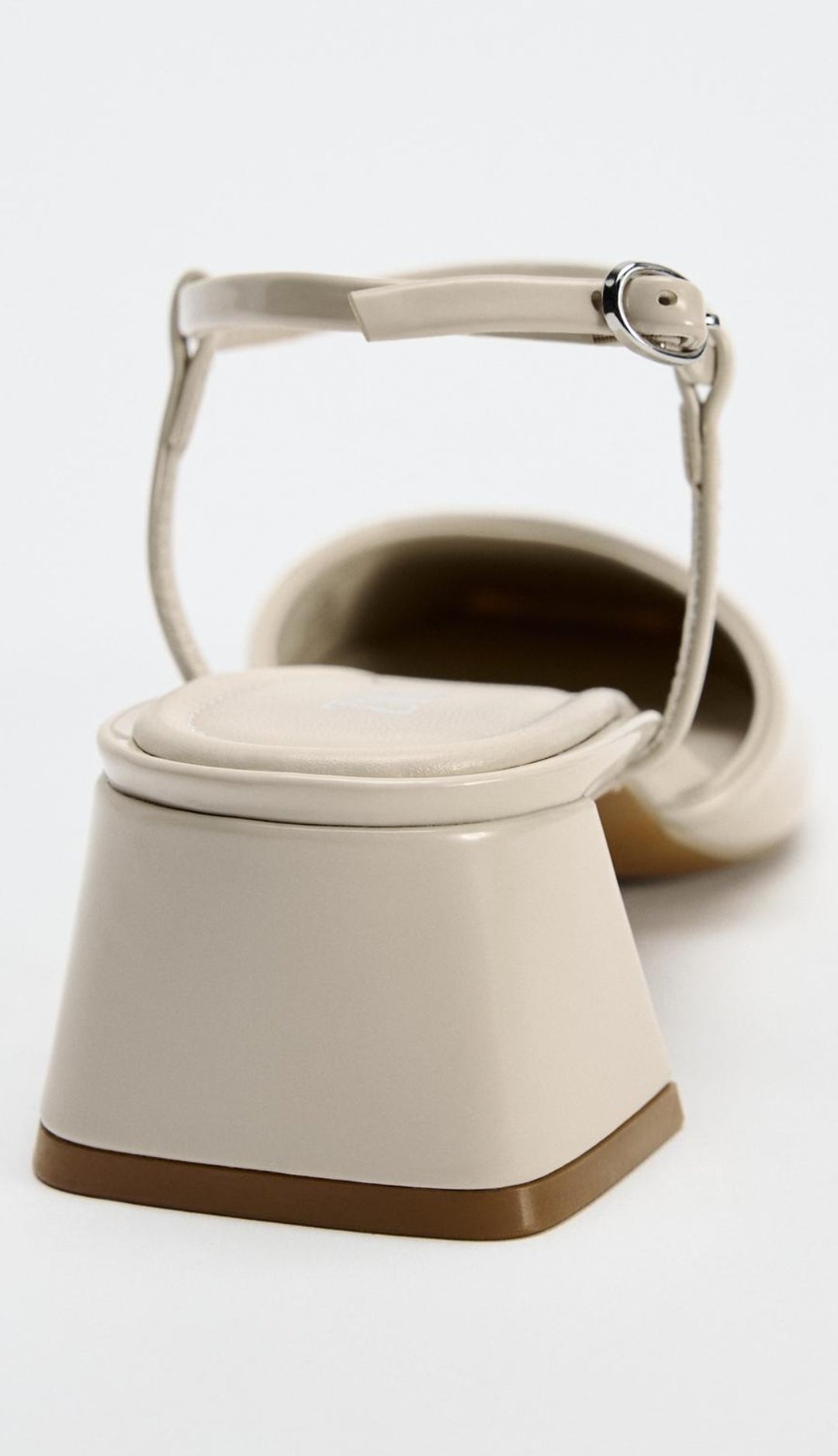 Faux-patent finish slingback shoes