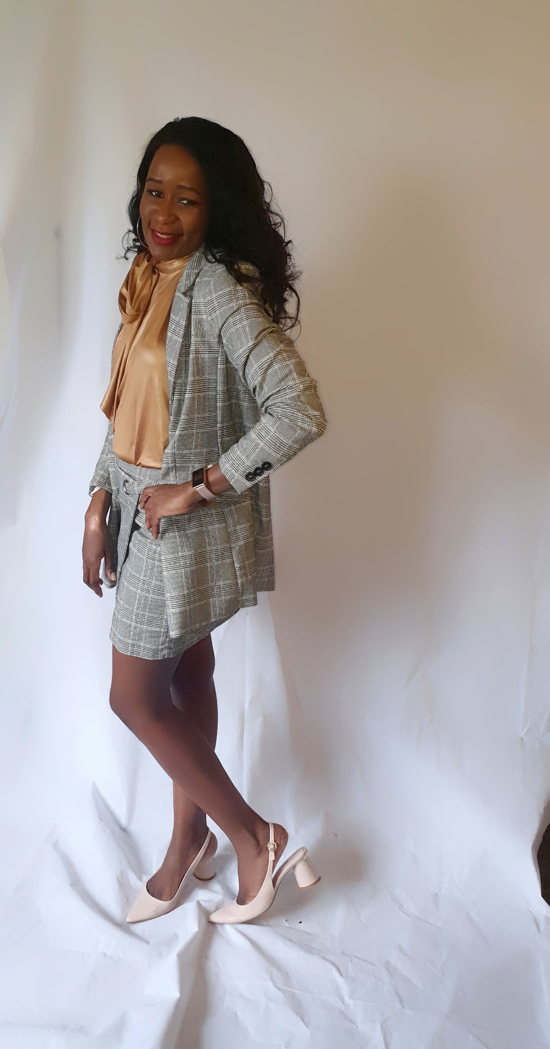 Shimmer with high neck tie